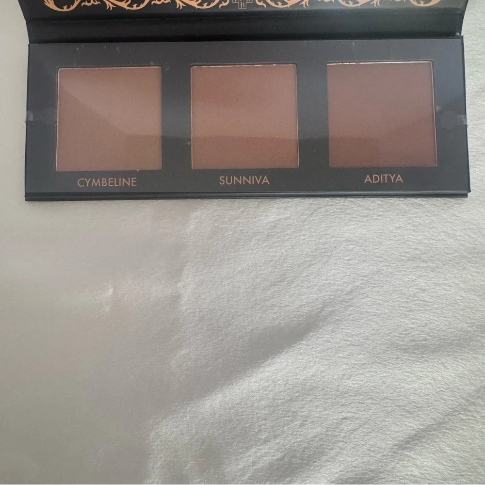 Lovecraft Beauty Contour Bronzer Palette with Mirror